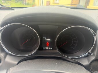 Mitsubishi ASX 1,6 benzyna 2013 179000 km - 10