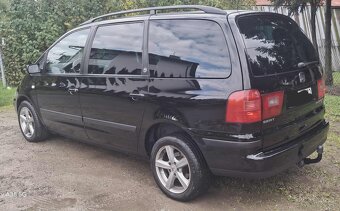 Sprzedam pięknego Seata Alhambra 1.9 TDI bardzo ładny stan - 10