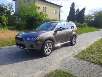 Mitsubishi Outlander z 2011r- 2.0 benzyna- PDC, Nawigacja - 10