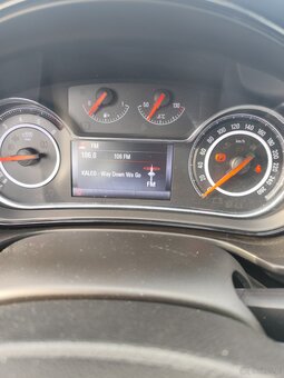 Opel Insygnia - 10