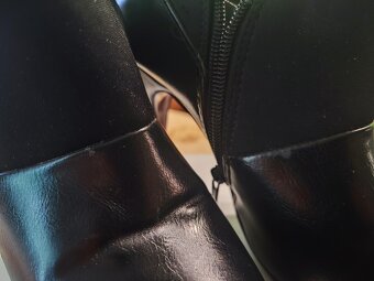 Botki czarne przed kostki, rozm. 38 - 10