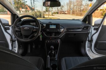 FORD FIESTA - 10