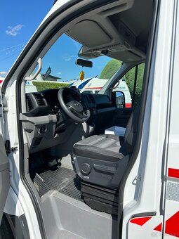 VW Crafter - 2.0 TDI Ambulans / Karetka - 4x4 DSG - 10