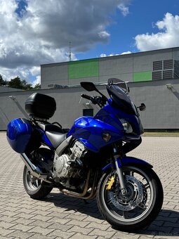 Honda CBF1000 - 10
