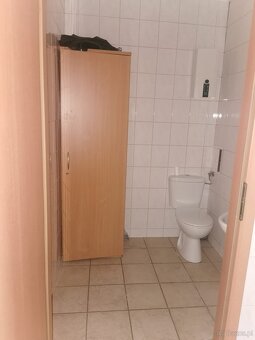 Lokal usługowo-biurowy o pow. 65m2,winda, I piętro, Kalisz - 10