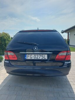Mercedes W211 - 10