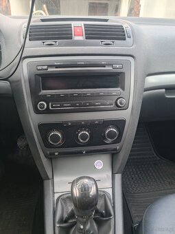Škoda Octavia II kombi 2012 rok - 10