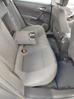 Opel Insignia a - 10