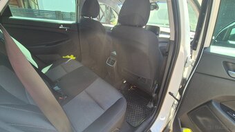 Hyundai Tuscon - 10