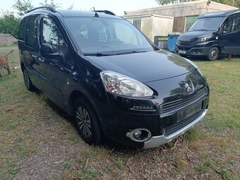 Sprzedam Peugeot Partner TEPEE 1,6D 2015 - 10