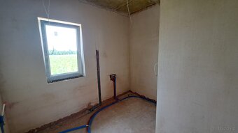 Dom parterowy o pow. 95.91m2, działka 459m2, Piotrów - 10