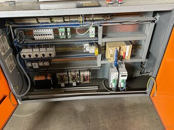 Automat BECK do pakowania w folię + tunel + paleta folii - 10