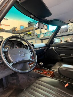 MARCEDES SL560 R107 - 10