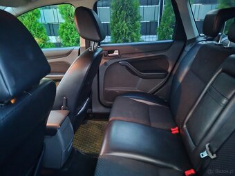 Ford focus - 10