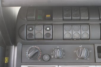 Iveco EUROCARGO 100E17, EURO 3, RAMIĘ HYDRAULICZNE HIAB 035 - 10