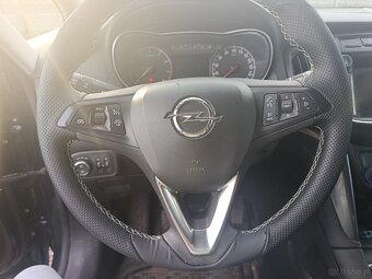 Sprzedam Opel Zafira - 10