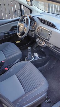 Toyota Yaris III Premium 1.5 2019 r benzyna gaz - 10