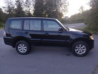Mitsubishi Pajero V80 3.2 Di-D 142 Kw r.v 2012 - 10
