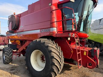 Kombajn zbozowy Case 2388 X-Clusive rok 2006 heder 7,3m stó - 10