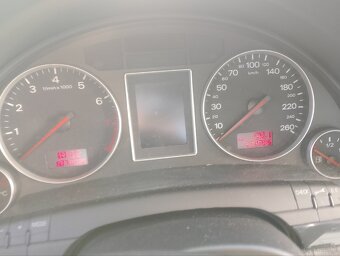 Audi a4b6 - 10