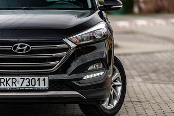 HYUNDAI TUCSON - 10