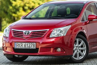 Toyota AVENSIS - 10