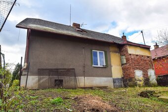 Dom jednorodzinny z dwoma mieszkaniami i dużym ogrodem - 10