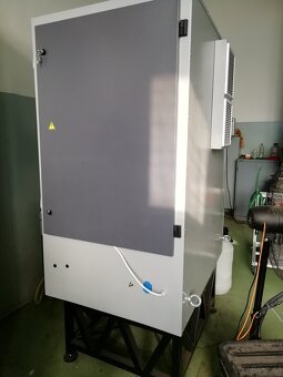 Sprzedam 5-osiową frezarkę CNC HWT E 442 - 10