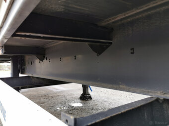 Sprzedam naczepę skrzyniową KRONE SD - USZKODZONĄ - 10