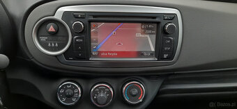 Yaris 1,4 D 90KM Comfort 2012r 186 800 km NAVI kamera zarej. - 10