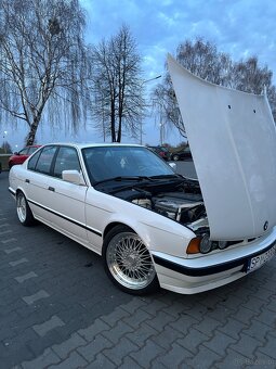 BMW E34 - 10