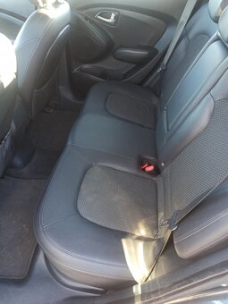 Hyundai ix35 2.0benz-gaz 4x4 - 10