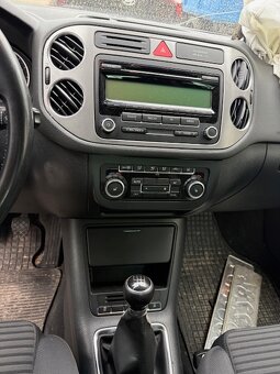 VW Tiguan 2.0TDi 103kw, r.6/2010, 4x4x, klima, panorama - 10