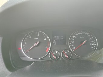Renault Laguna III Liftback - 10