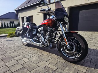 Fat Bob CVO Screamin Eagle - 10