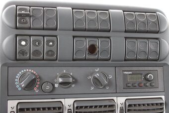 Iveco EUROCARGO 75E18, EURO 4, PNEU 80% - 10