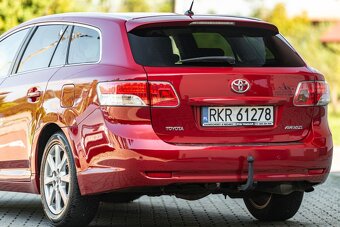 Toyota AVENSIS - 10
