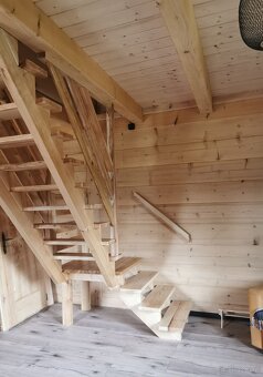 Do sprzedania drewniany domek położony na zielonym Roztoczu. - 10