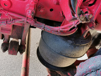 Sprzedam ciągnik siodłowy MERCEDES-BENZ ACTROS 1851 LS E6 - 10