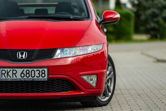 HONDA CIVIC - 10