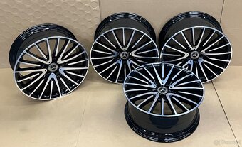 Mercedes S-Klasa AMG W223 A2234011700 A2234011800 9J 10J 21 - 10