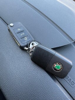 Škoda Fabia 1.2i 51kw, r.2010, klimatyzacja, uszkodzony siln - 10