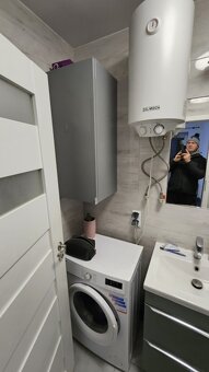 Wynajmę nowoczesne małe mieszkanie. 20 m. Kuchnia aneks kuch - 10