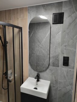 2 pokoje,32m2,balkon, III p., po remoncie. Os. Kaliniec - 10