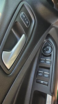 FORD KUGA II 2,0 TDCI st line - 10