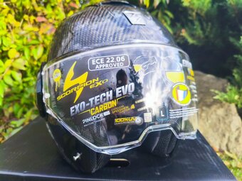 Kask Scorpion Exo Carbon Flip-Up. Różne rozmiary. Nowy - 10