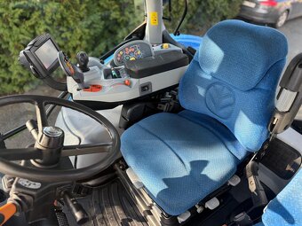 Ciągnik Rolniczy New Holland T7.250 AutoComand rok pro 2012 - 10