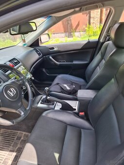Sprzedam Honda Accord - 10