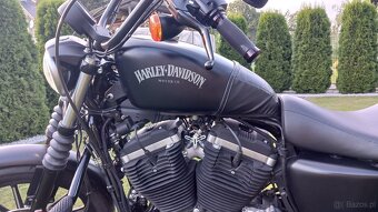 Harley Davidson Sportster Iron 883 - 10