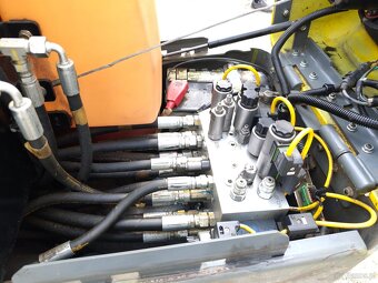 Walec okołkowany Wacker Neuson RTX83SC3, RT82, Bomag - 10
